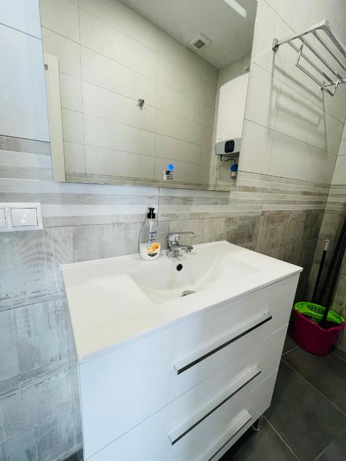 City Heart Alicante Studio Apartment - Castle View Экстерьер фото